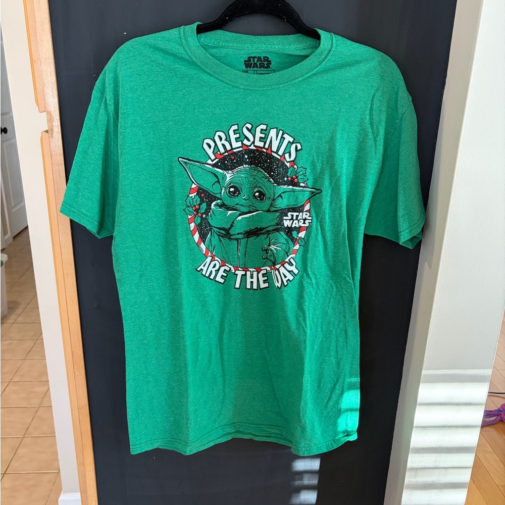 Star Wars Green Christmas T-Shirt